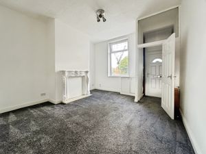 Lounge- click for photo gallery